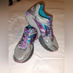 Brooks Adrenaline GTS 17 Running Shoes Silver/Purple Cactus Flower/Bluebird 8.5